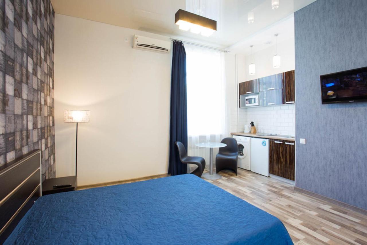 Studio Apartment In The Heart Of Kharkiv - Darvina Str. 17/2 Luaran gambar