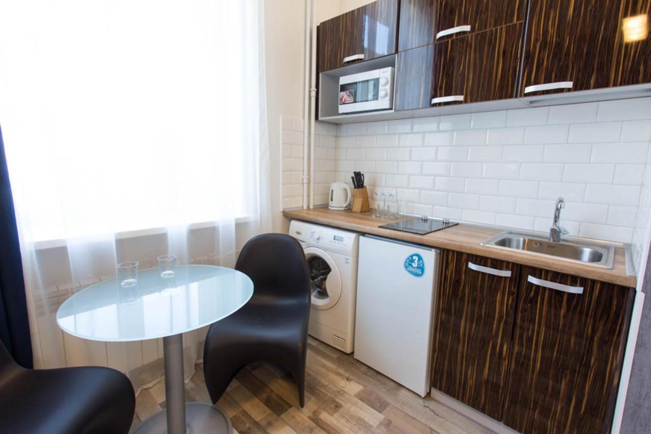 Studio Apartment In The Heart Of Kharkiv - Darvina Str. 17/2 Luaran gambar