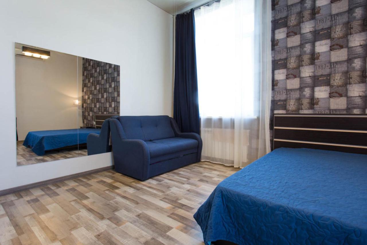 Studio Apartment In The Heart Of Kharkiv - Darvina Str. 17/2 Luaran gambar